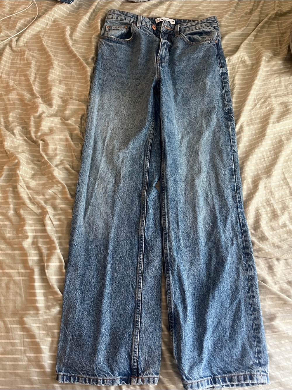 Zara blue straight leg jeans